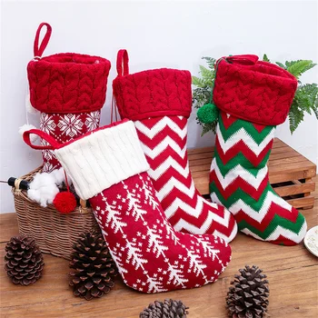 Коледни Чорапи с Червена Ивица С Снежинками и Лосями, Забавни Коледни Декорации За Дома 2022, Коледни Подаръци За Рожден Ден, Нова Година 2023